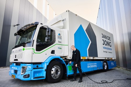 Ontwerp elektrische verhuiswagen door De Merkstudio